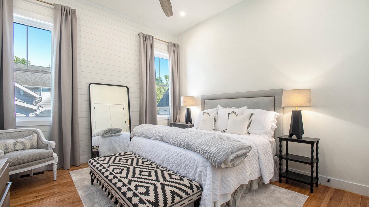 Photo of Bedroom in Three Oaks