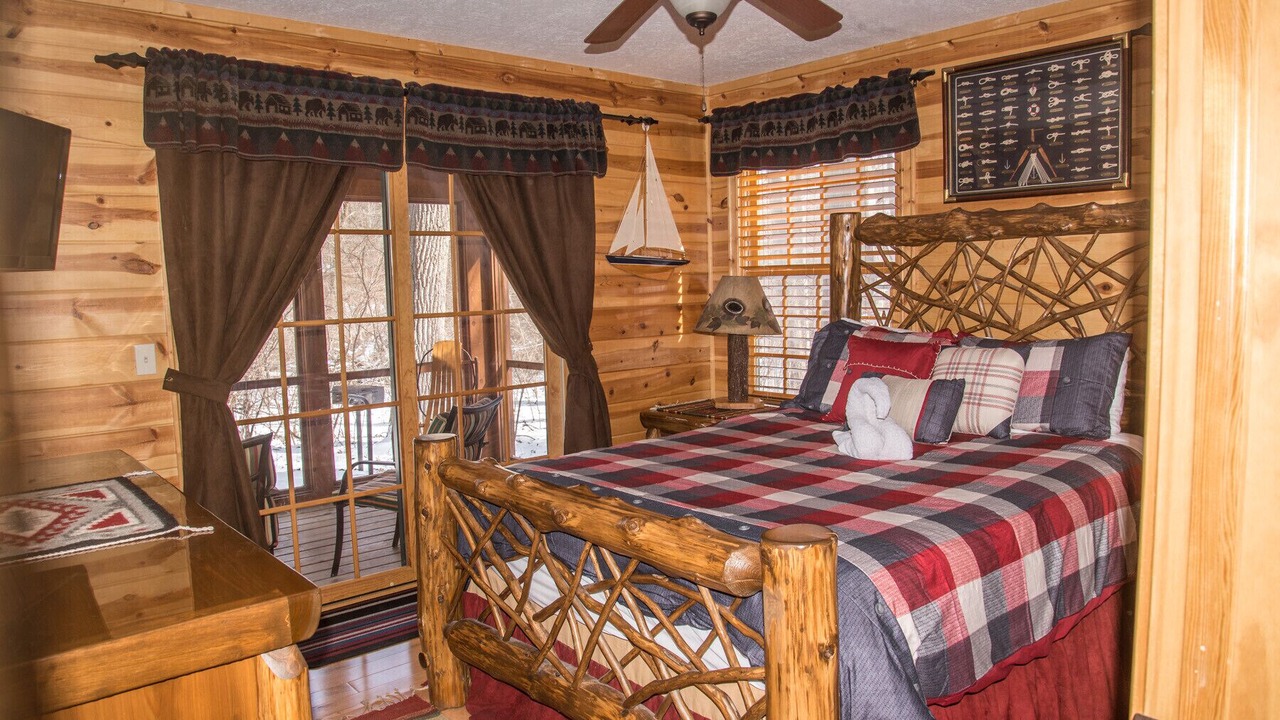 Photo of Bedroom in Saugatuck