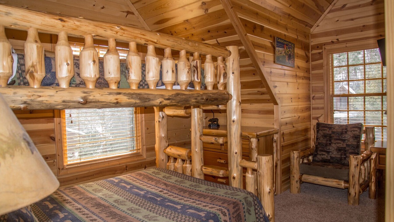 Photo of Bedroom in Saugatuck