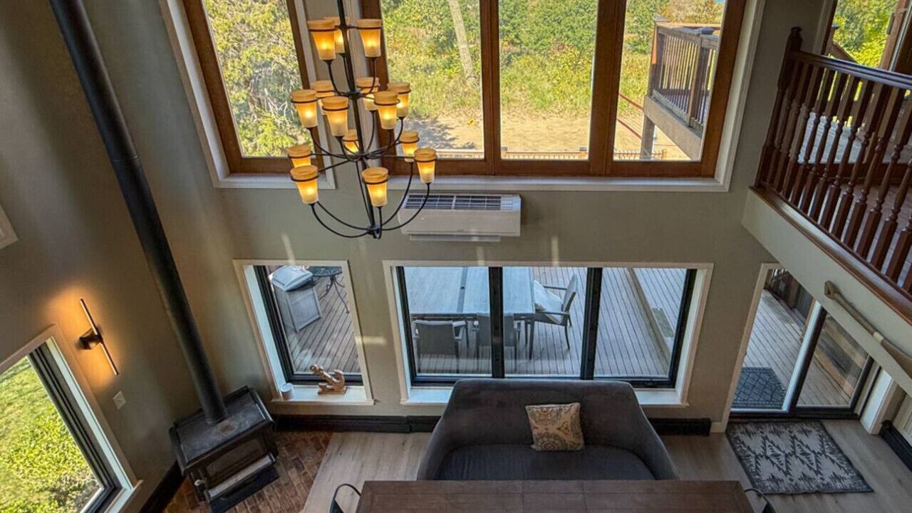 Photo of Livingroom in Miller Beach