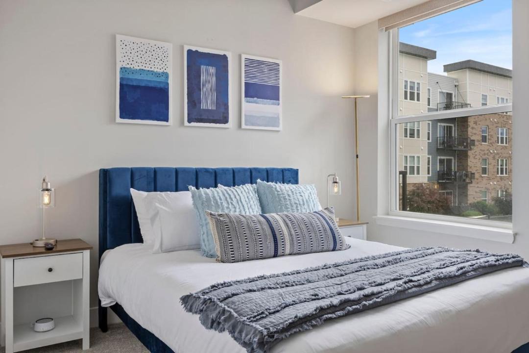 Photo of Bedroom in Warrenville