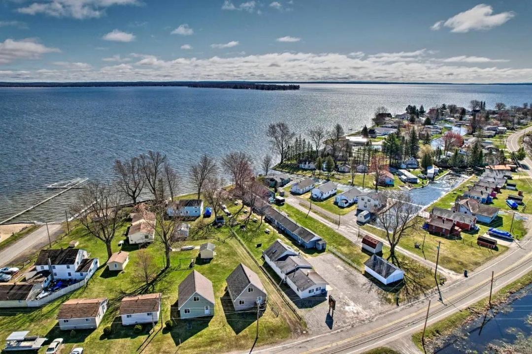 Photo of Others in Houghton Lake