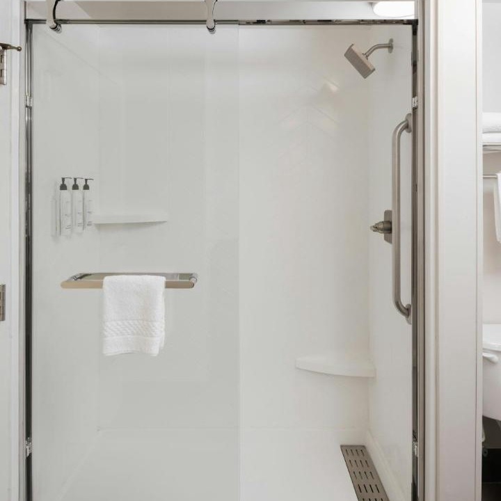 Photo of Bathroom in Norton Shores