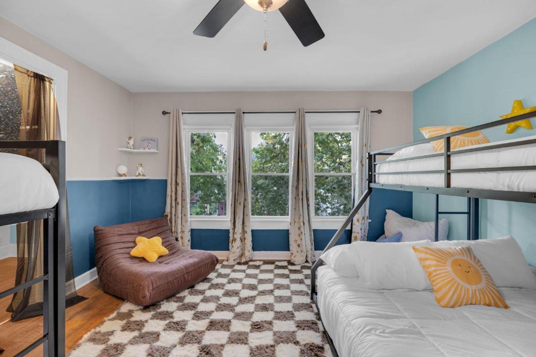 Photo of Others in Indianapolis