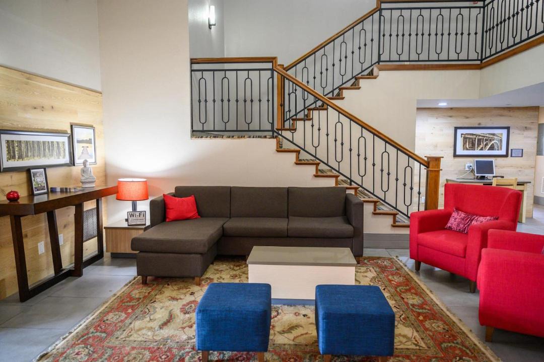 Photo of Livingroom in Greenfield