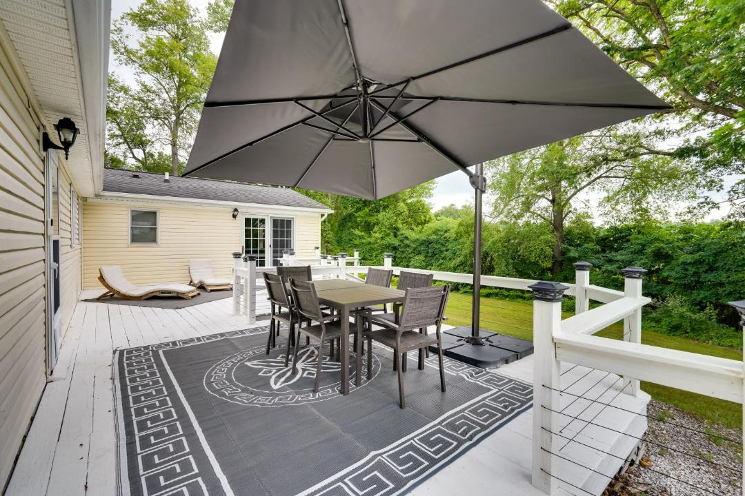 Photo of Patio Balcony in Frontier