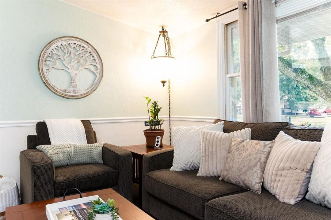 Photo of Livingroom in South Bend