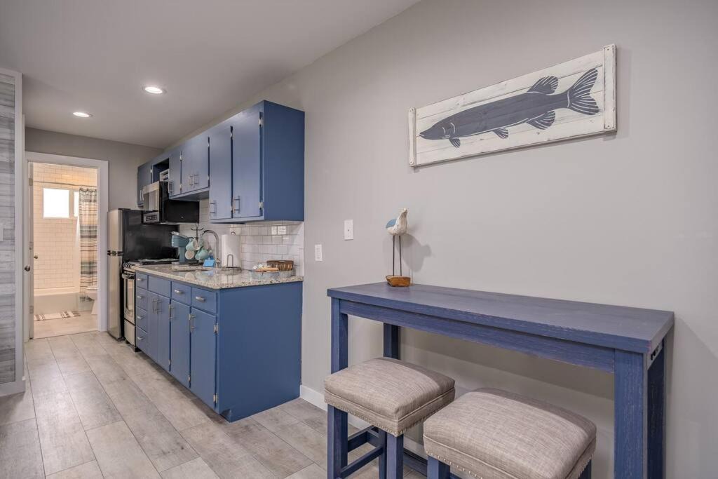 Photo of Others in Bridgman