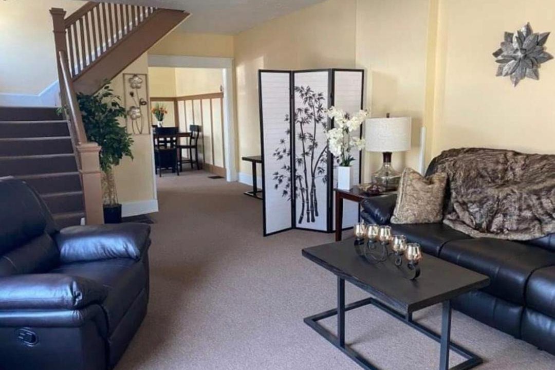 Photo of Livingroom in Downtown Indianapolis