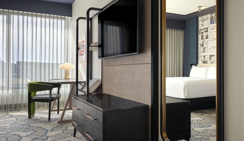 Studio Suite, 1 King Bed