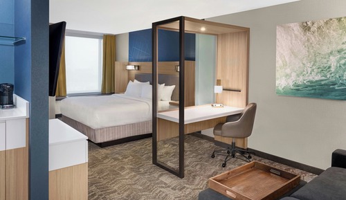 Suite, Multiple Beds, Accessible Bathtub