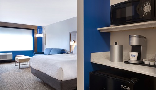 Suite, 1 King Bed