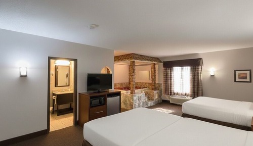 Suite, 1 King Bed, Non Smoking, Jetted Tub