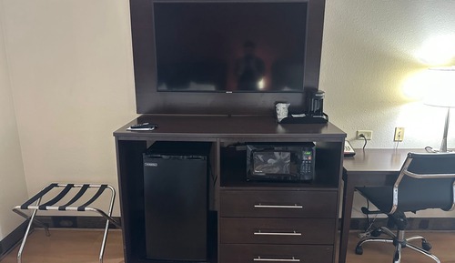 Room, 1 King Bed, Accessible, Non Smoking