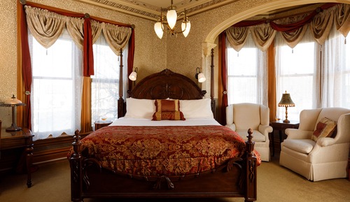Premier Room, 1 King Bed, Jetted Tub, City View (4)