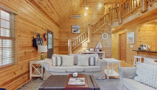 Three-Bedroom Vacation Home 