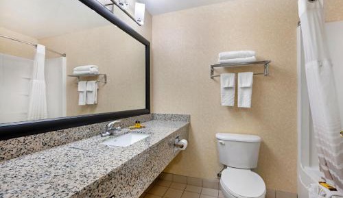 Executive Queen Room with Two Queen Beds - Non-smoking