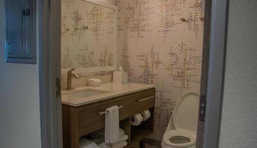 Studio Suite with Two Queen Beds and Tub - Mobility Access
