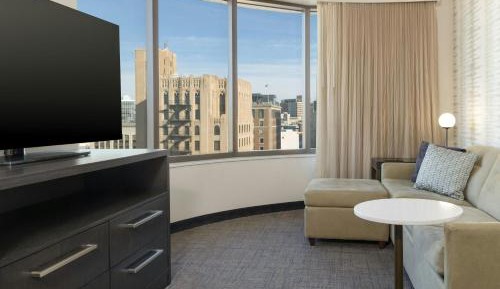 One-Bedroom Suite with Two Queen Beds and Sofa Bed