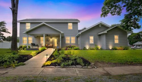 Four-Bedroom Vacation Home