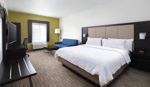 Standard King Room with Sofa Bed