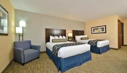 One-Bedroom Queen Suite with Sofa Bed - Non-Smoking
