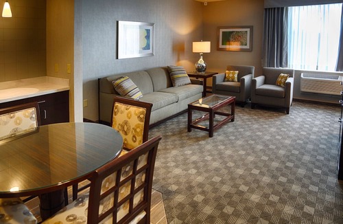 Lawrenceburg Hotel | Doubletree By Hilton Lawrenceburg