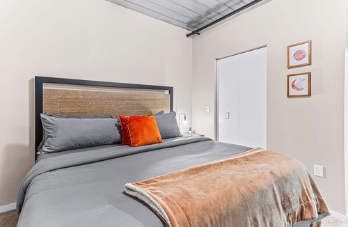 Old West Side Apartment | Ann Arbor City Club Apartments