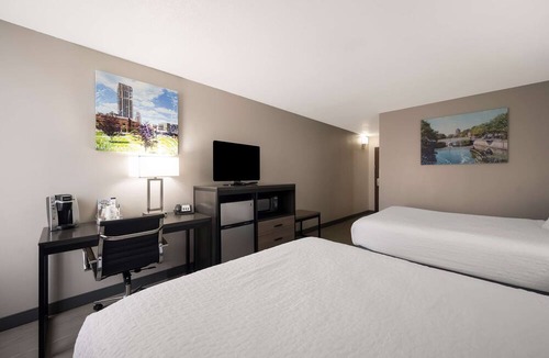 Battle Creek Hotel | Best Western Executive Inn