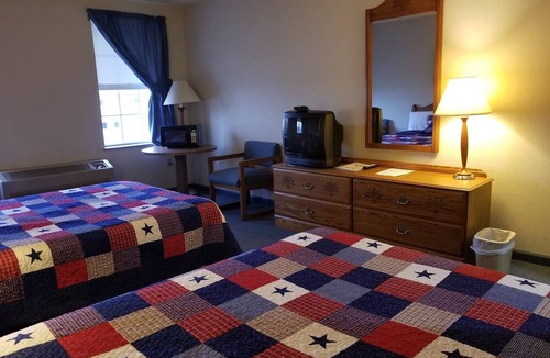 Nappanee Hotel | CountrySide Inn