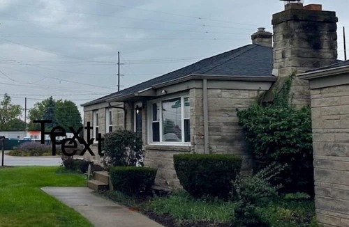 Wooded Estates House | The Best Notre Dame Football House. Cozy Bungalow Steps Away from Notre Dame