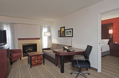 Lansing Hotel | Residence Inn Lansing West