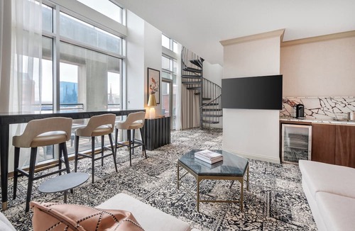 Wholesale District Hotel | Omni Severin Hotel