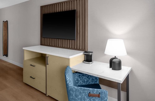 South Bend Hotel | Doubletree Hotel South Bend