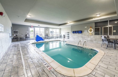 Stevensville Hotel | Fairfield Inn & Suites by Marriott St. Joseph Stevensville
