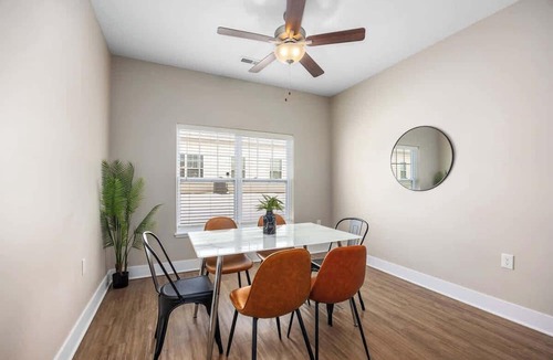 Grandville Condo | Modern New Build 2BR 2BA Condo w Garage and Patio