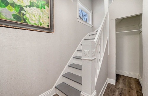 Michigan City Apartment | Upper Dunes of Michigan City: Cozy Upper Unit