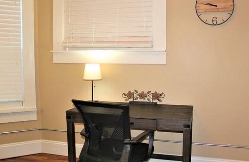 Vine Apartment | 131 Cedar 1 · Enchanting 2BR Haven | Downtown Kalamazoo Gem