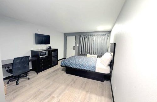 Muncie Hotel | BlissPoint Inn Muncie
