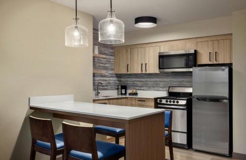 Wayne Hotel | Residence Inn Indianapolis Airport