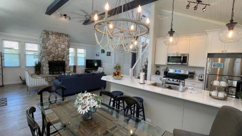 Union Pier House | Sandy Shores