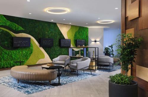 Battle Creek Hotel | Doubletree By Hilton Battle Creek
