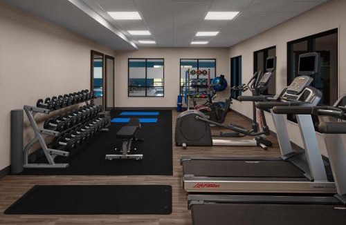 Grand Rapids Hotel | Hampton Inn & Suites Grand Rapids-Airport 28th St