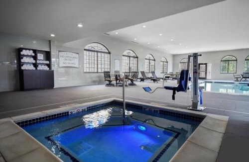 Holland Hotel | Staybridge Suites - Holland by IHG