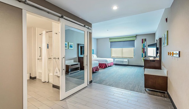Hampton Inn & Suites Howell