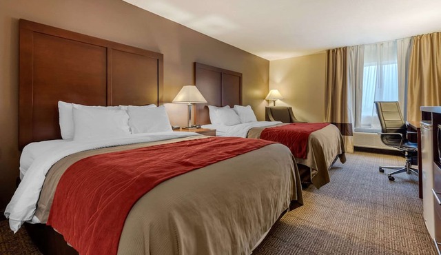 Comfort Inn Warren I-69