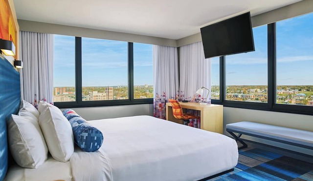 Aloft by Marriott South Bend