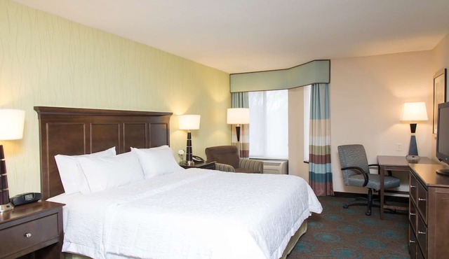 Hampton Inn and Suites Kokomo