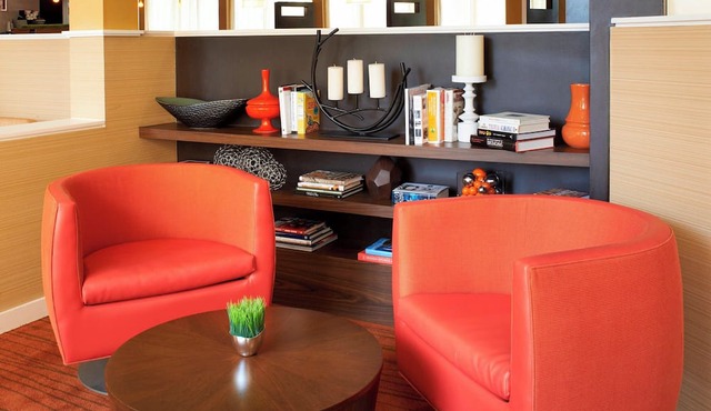 Courtyard by Marriott Toledo Airport Holland