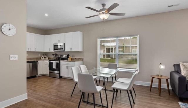 Relax in Comfort! 2BR Condo Close to Grand Rapids